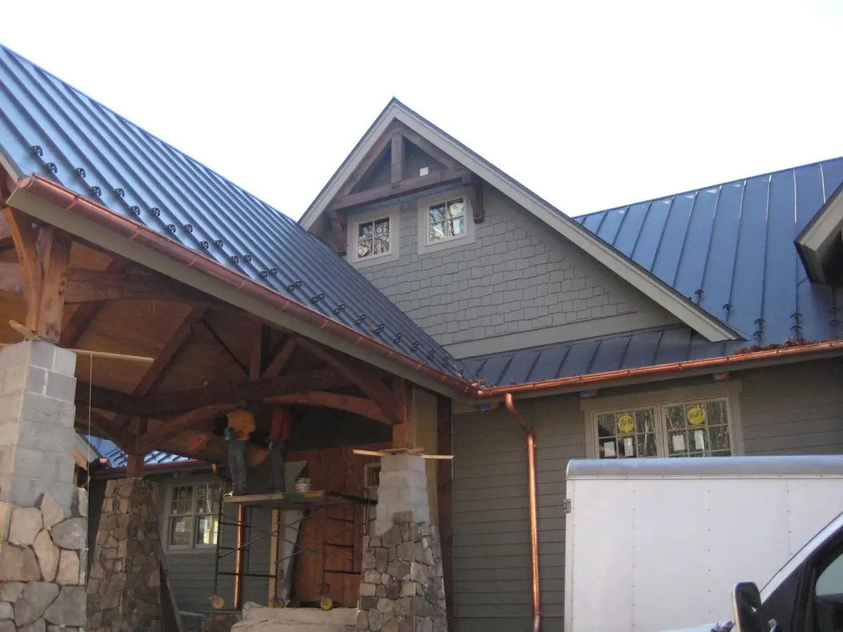 Craftsman Roofing team delivering quality roofing work in McHenry